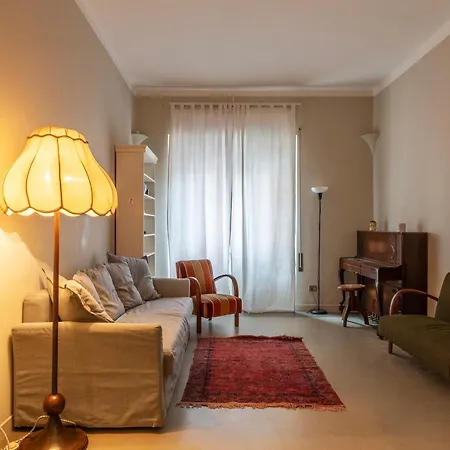 Piazza Bainsizza Elegant Apartment-2