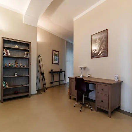 Piazza Bainsizza Elegant Apartment-3